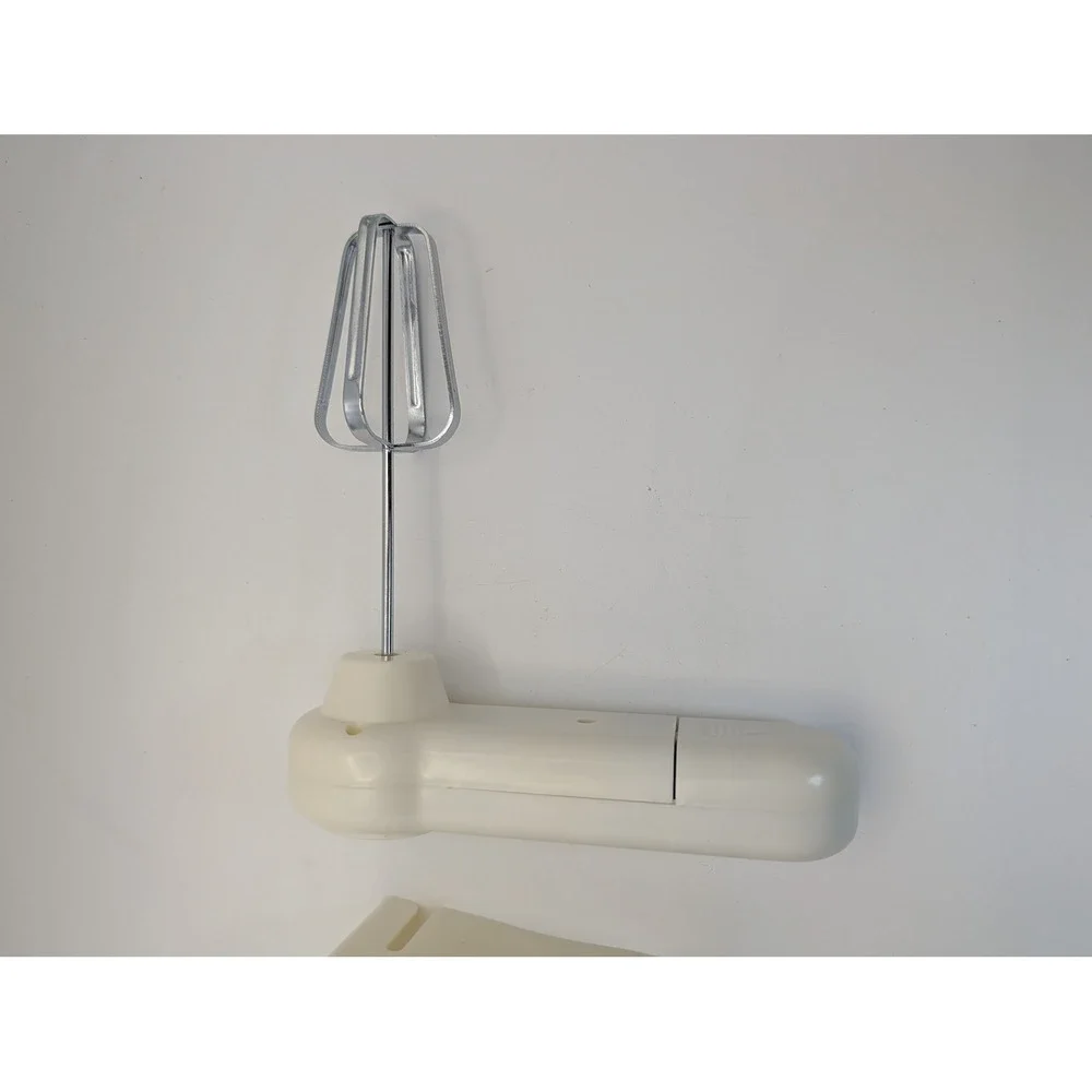 Sun Coast Marketing Cordless Electric Hand Mixer Whisk Beater Stand 2001 Cream